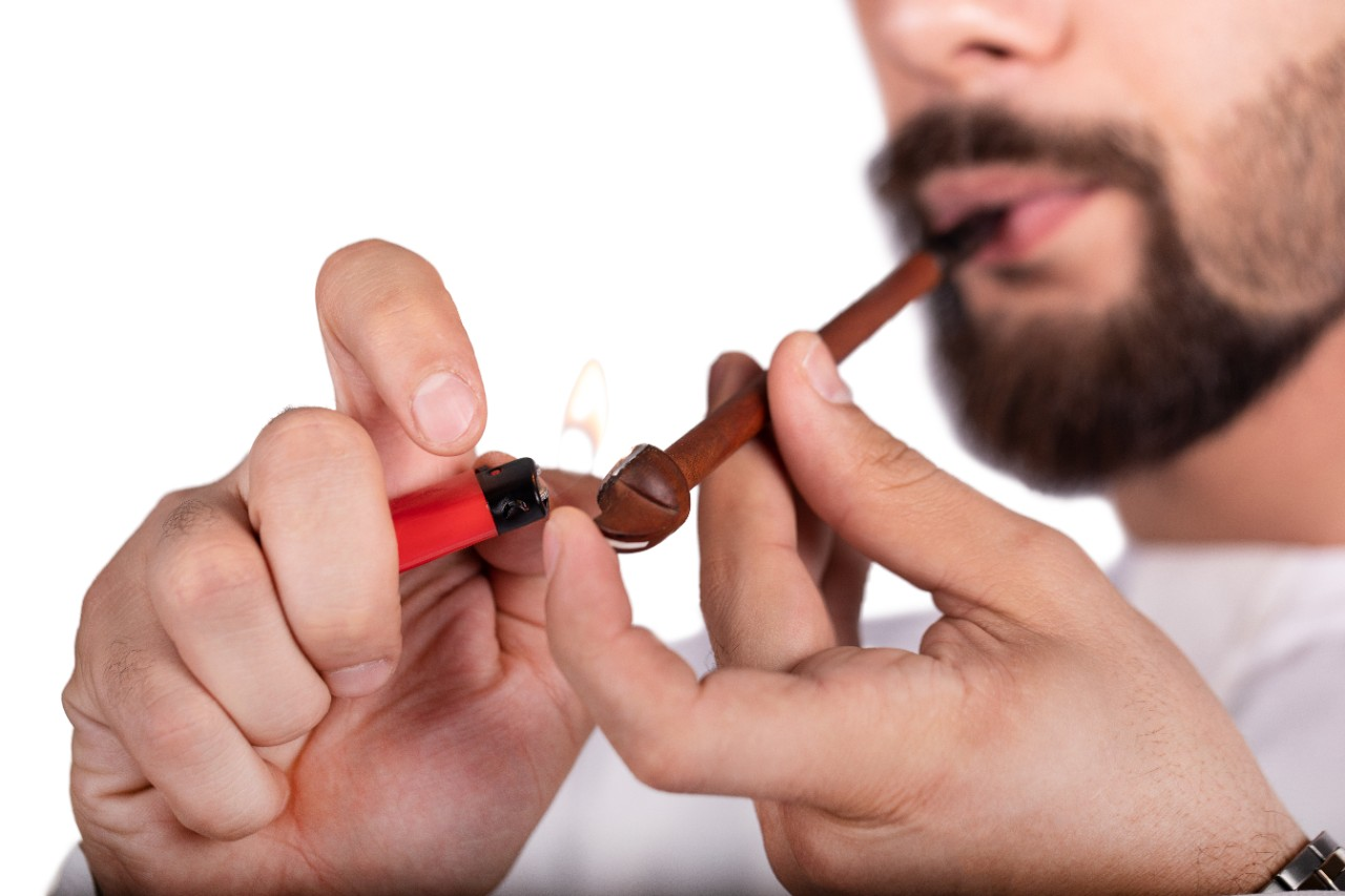Understanding Dokha and Medwakh: The History Behind the Arabian Pipe